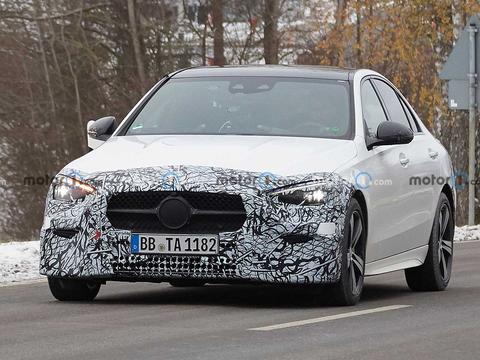 与上一代相似，新款奔驰C级谍照曝光