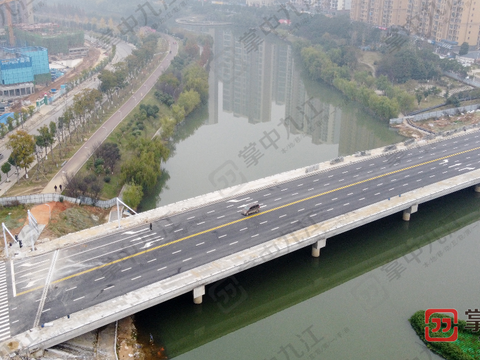 杭州路跨十里河桥即将完工