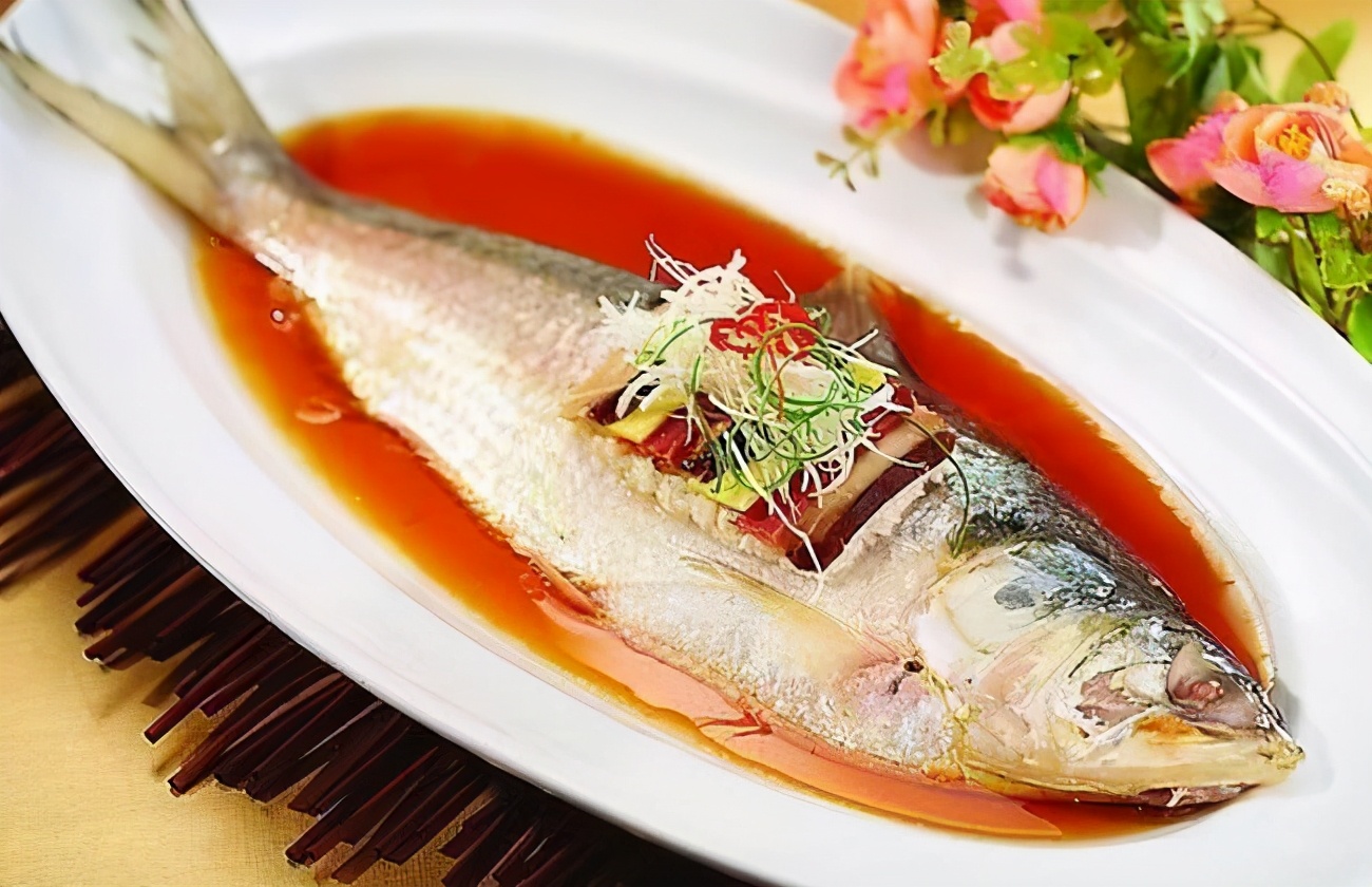 教你一道鱼的新做法，好看又好吃，鱼肉鲜美嫩滑无腥味！_凤凰网视频_凤凰网