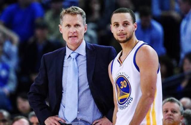 新赛季经典传奇网页版揭秘!科尔表态,五小阵容或已经成为过去