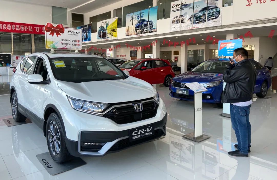 想保住我的三个京牌指标,要买新车“占坑”吗