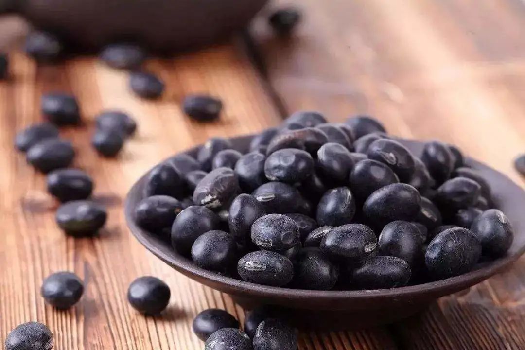 肾不好人先老!多吃“2黑1白”,做3个动作,补肾养阳让你底气十足!休闲区蓝鸢梦想 - Www.slyday.coM 肾不好人先老!多吃“2黑1白”,做3个动作,补肾养阳让你底气十足!休闲区蓝鸢梦想 - Www.slyday.coM