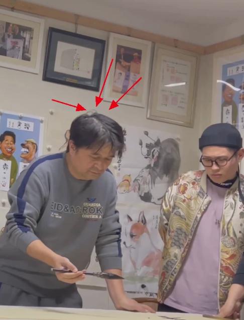 主持毕福剑近照公开!头发稀疏脸肿如充气,衣着邋遢退休打算种地 主持毕福剑近照公开!头发稀疏脸肿如充气,衣着邋遢退休打算种地