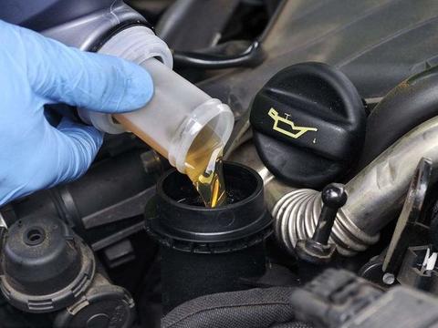 “中国式养车”的3大怪象，农村更为突出，专家：穷人思维作祟