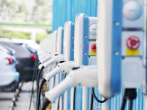 贬值率高 续航缩水严重 新能源车到底能不能买？