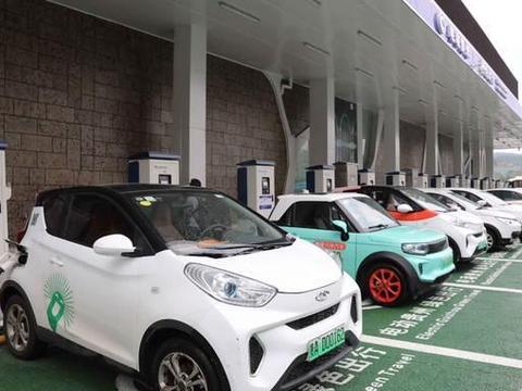 最早的新能源汽车已经开始换电池,看到价格后,车主坐不住了