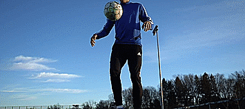 五个提高控球能力的颠球练习 五个提高控球能力的颠球练习