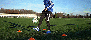 五个提高控球能力的颠球练习 五个提高控球能力的颠球练习