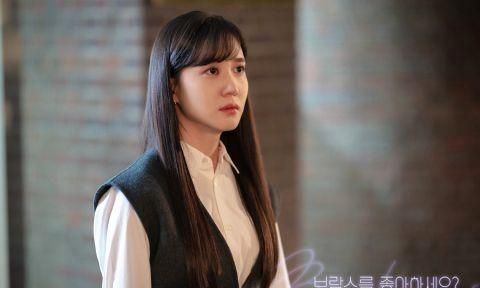 魔女2主演朴恩斌获得2020韩国画梅奖最优秀女演员奖肯定