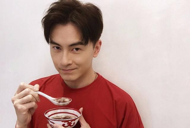 杨丞琳发组合照,“直树与湘琴”再度同框,青春又回来了!休闲区蓝鸢梦想 - Www.slyday.coM 杨丞琳发组合照,“直树与湘琴”再度同框,青春又回来了!休闲区蓝鸢梦想 - Www.slyday.coM