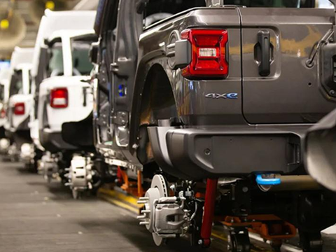 Jeep牧马人4Xe PHEV车型投产，续航里程达640km