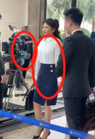 刘涛和林峯新戏路透流出，职场精英范儿超足，穿着单薄冻到直发抖