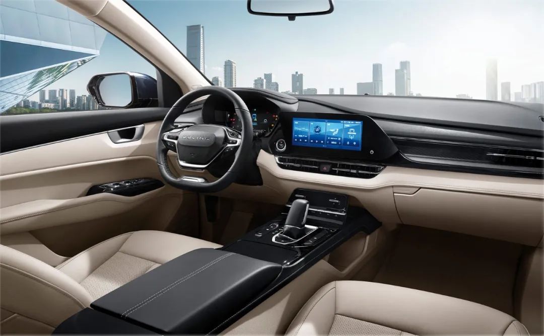 质优价廉空间大,年底买车看这三款就够了!