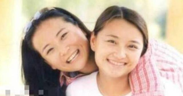 带给别人快乐的贾玲曾独自熬过母亲离世男友离去的艰难日子