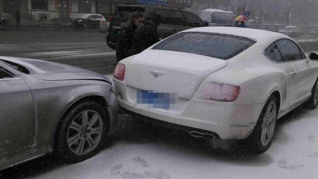 开车多年才知道，车险只买这3种就够，多买就是给保险公司送福利