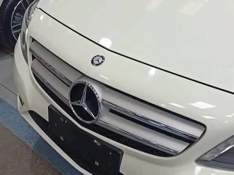 实拍广州大型的二手车市场，宝马4万，奔驰3万，林肯6万