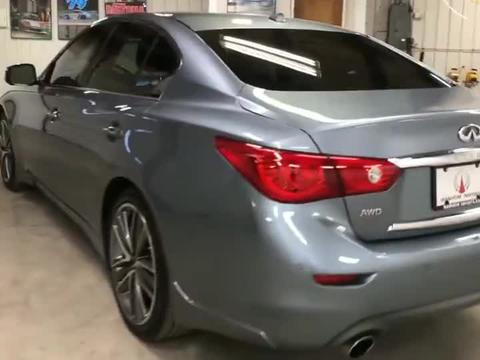 实拍英菲尼迪Q50S，看起来就豪华运动还很凶悍啊