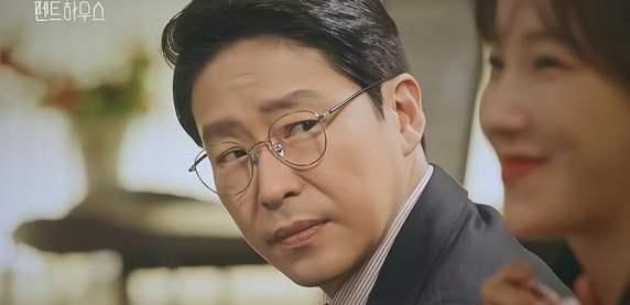 顶楼剧情反转尽显人性珍妮妈妈和律师老婆站队千瑞珍太现实