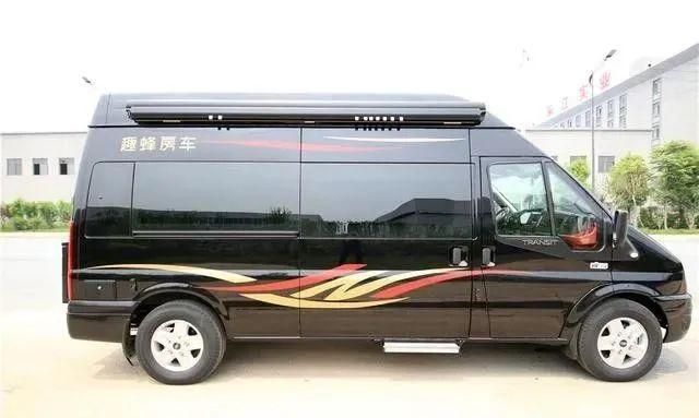 趣蜂房车2020款,福田房车g9房车2020款 趣蜂福特新世代商旅b型房车,48v电路 推拉式卫生间 六