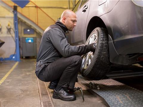 嘉普力支招广大车主如何保养爱车的轮胎