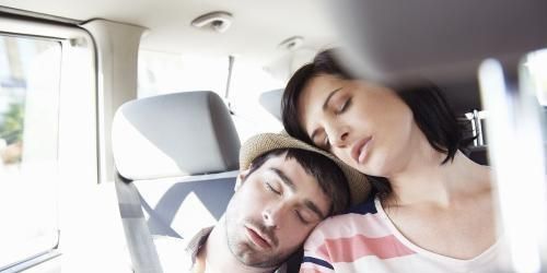 如果把车窗玻璃全部关上,里面的氧气够用多久?老司机说出了答案休闲区蓝鸢梦想 - Www.slyday.coM 如果把车窗玻璃全部关上,里面的氧气够用多久?老司机说出了答案休闲区蓝鸢梦想 - Www.slyday.coM