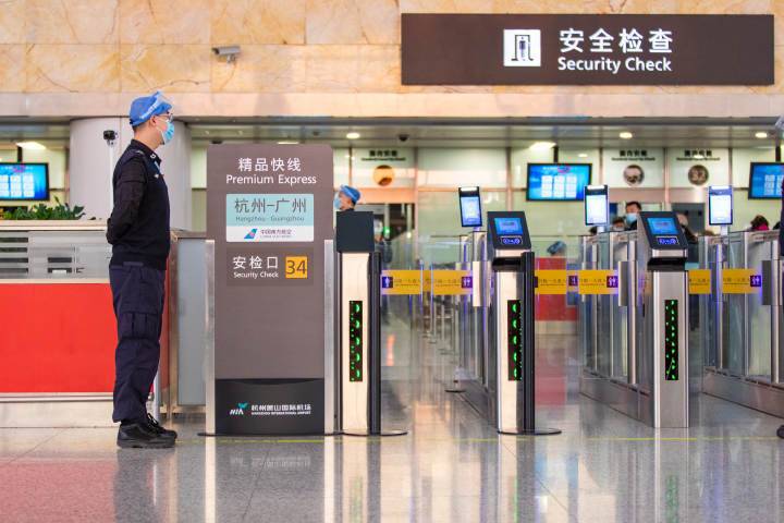 杭州飞北京、广州有航班快线了,旅客从停车到登机全流程VIP休闲区蓝鸢梦想 - Www.slyday.coM 杭州飞北京、广州有航班快线了,旅客从停车到登机全流程VIP休闲区蓝鸢梦想 - Www.slyday.coM