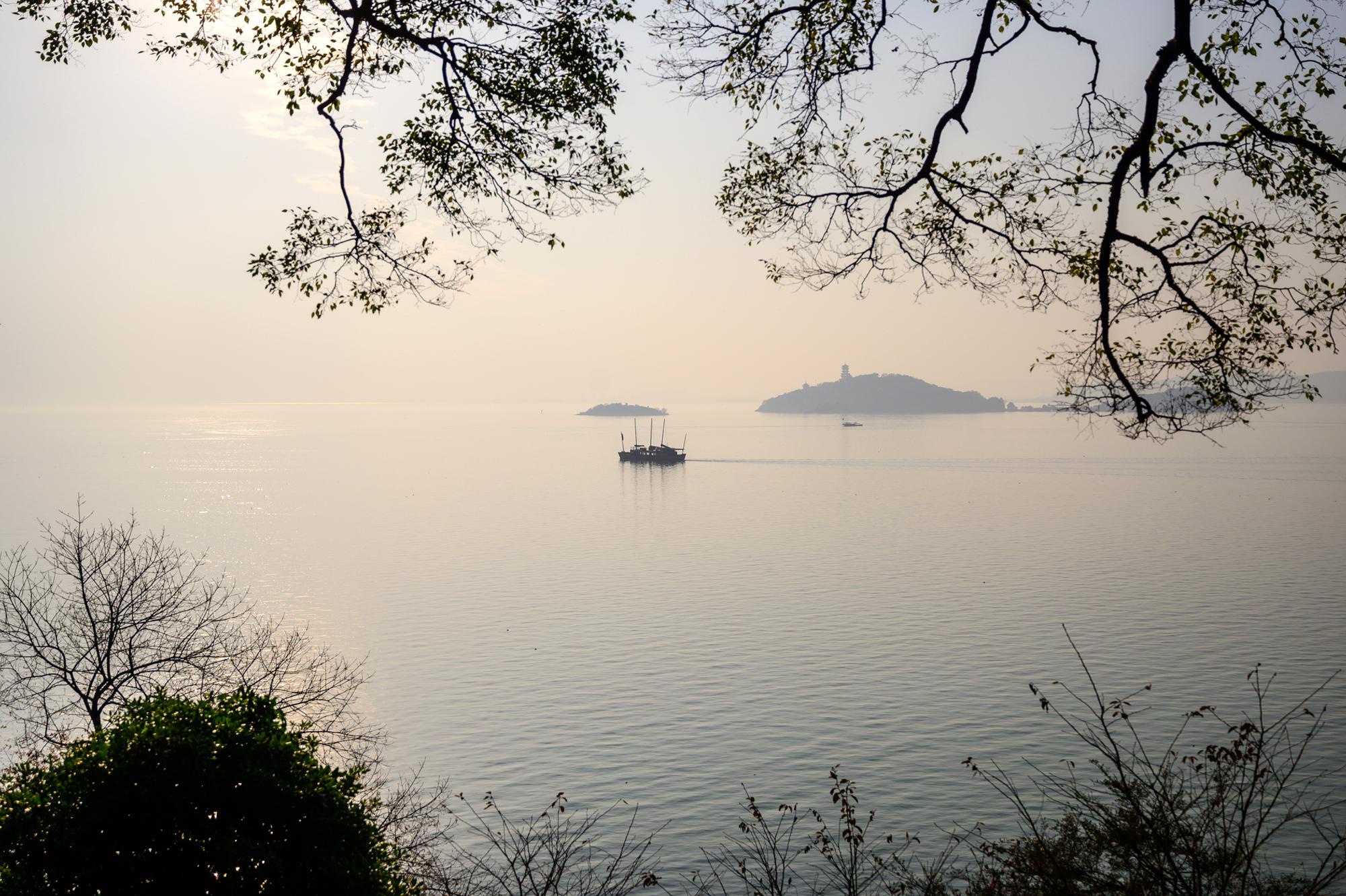 太湖第一大岛属于苏州为何提起太湖却先想到无锡