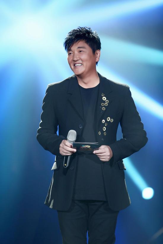 孙楠女儿20岁只有初中学历被后妈洗脑的她该何去何从