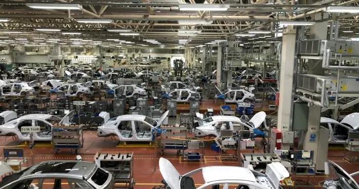 政策利好叠加，广东新能源汽车产业恢复增长