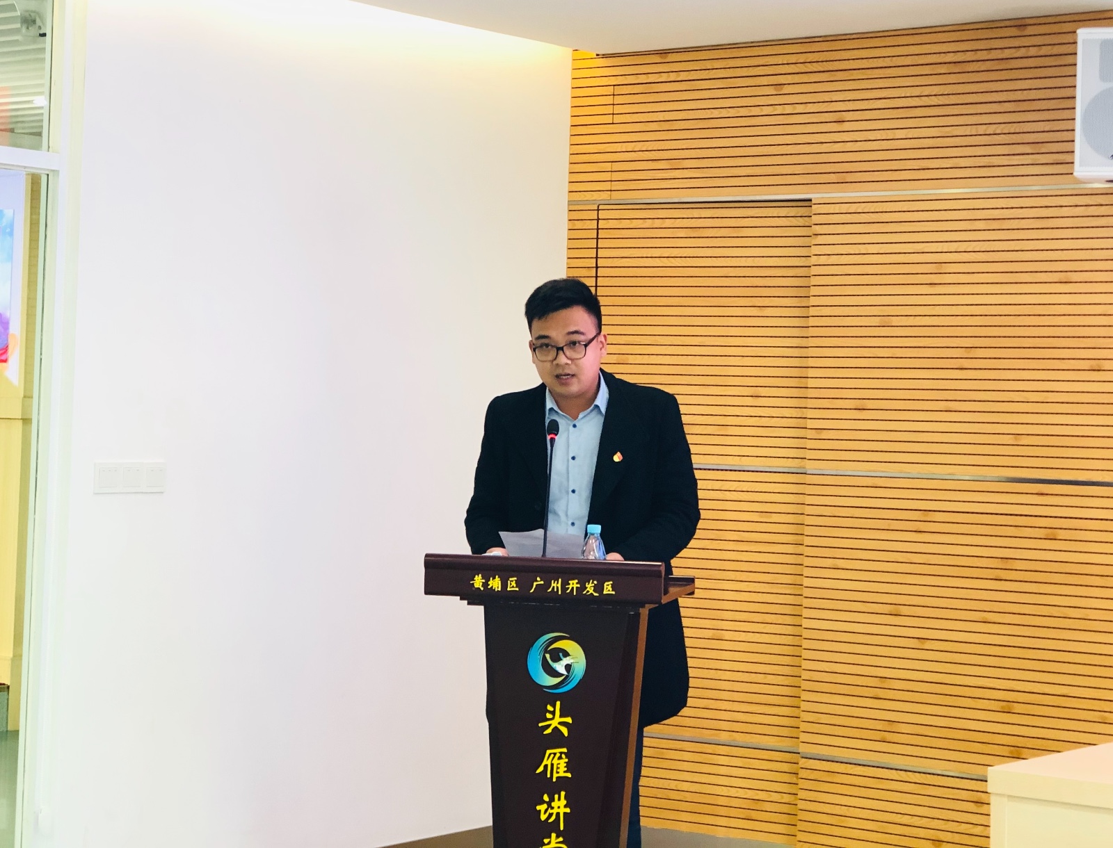 换届接力,共建联和|联和街10个社区新一届党组织领导班子准备好了!