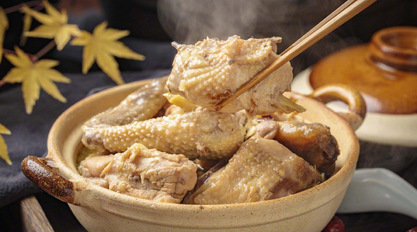 黄酒鸡 ，经典客家月子餐滋补菜肴 - 我的爱心食谱(小雁和阿成)