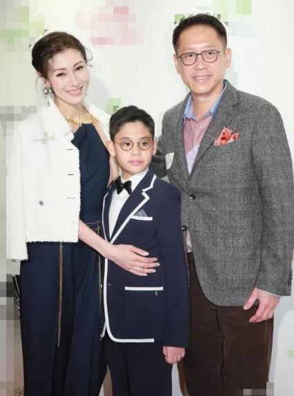 林青霞、朱茵的孩子都长得像爸爸,男性基因更强大?看看科学解释休闲区蓝鸢梦想 - Www.slyday.coM 林青霞、朱茵的孩子都长得像爸爸,男性基因更强大?看看科学解释休闲区蓝鸢梦想 - Www.slyday.coM