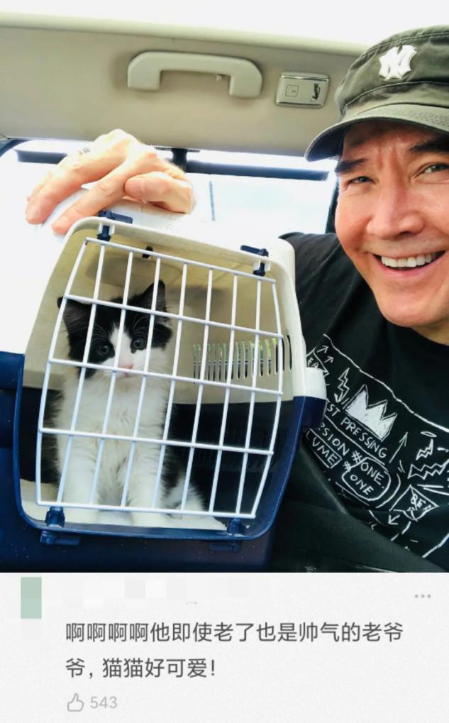 巨星费翔异国庆60大寿，身旁疑无人作陪？一首歌火了33年！