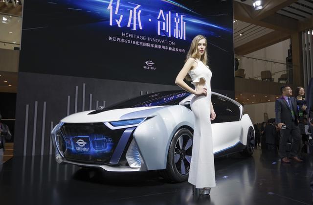 7年“烧光”51亿！李嘉诚又赌输了！又一家国产车倒下