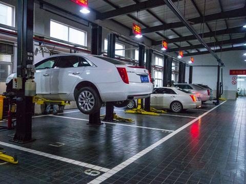 汽车首保只给换机油吗？还应该做哪些项目？