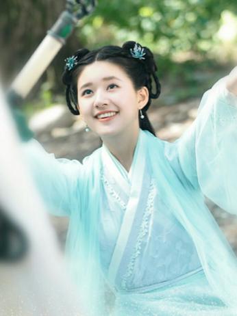赵露思新剧《陈芊芊》即将上线,观众审美疲劳,傻白甜人设太单一