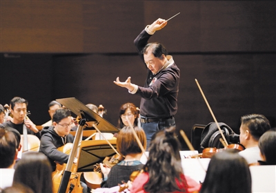 《东方红》的声音永远激励我们|郑健|东方红_新浪新闻
