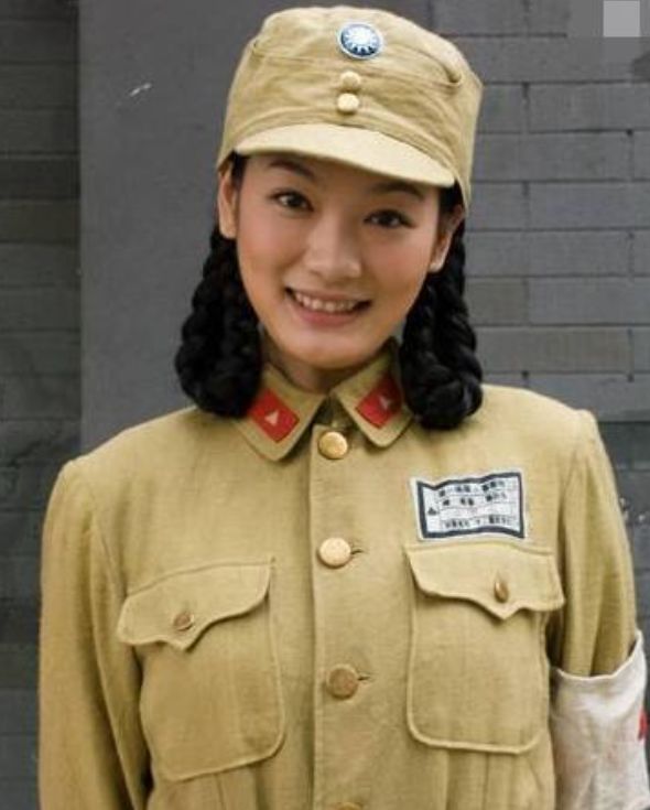 他二婚娶小13岁娇妻,6年连生3娃,前妻却对他恨之入骨|辛月|方柏霓