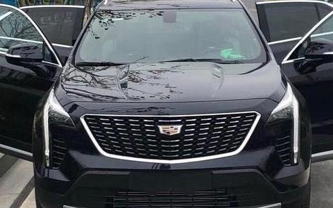 全系搭载2.0T+9AT,实拍2021款凯迪拉克XT4,售价25.97万元起