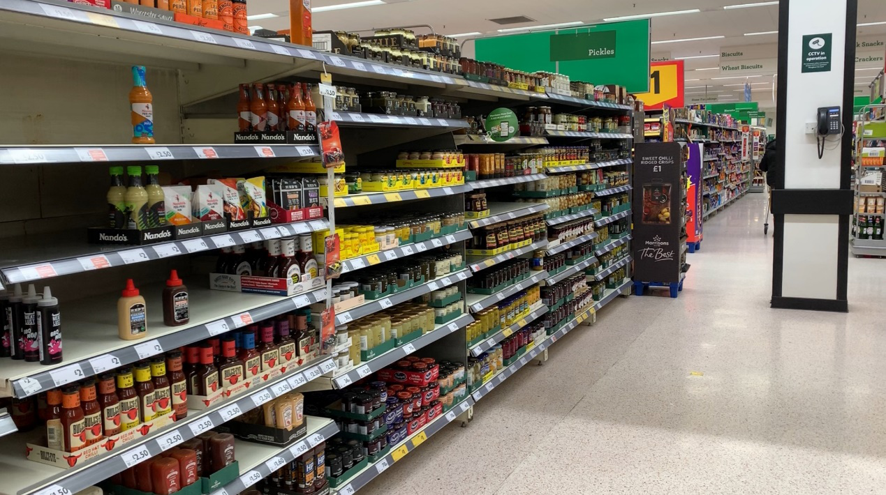 英国疫情真的更加严重了吗？先看看几组数据