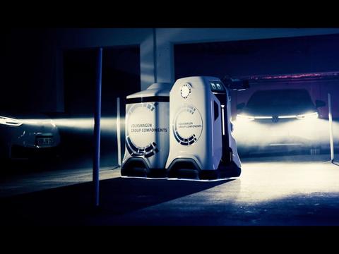 大众汽车将在2021年推出移动充电机器人