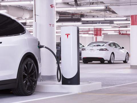 特斯拉加速扩产超级充电桩 同时向其他电动车开放
