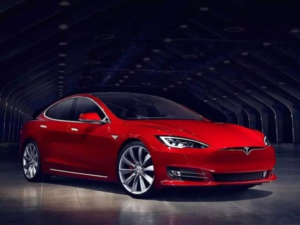 马斯克：特斯拉可实现年交付50万辆 需要全员冲刺