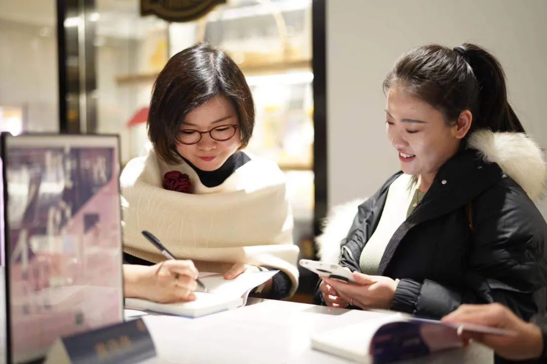 现场休闲区蓝鸢梦想 - Www.slyday.coM 现场休闲区蓝鸢梦想 - Www.slyday.coM