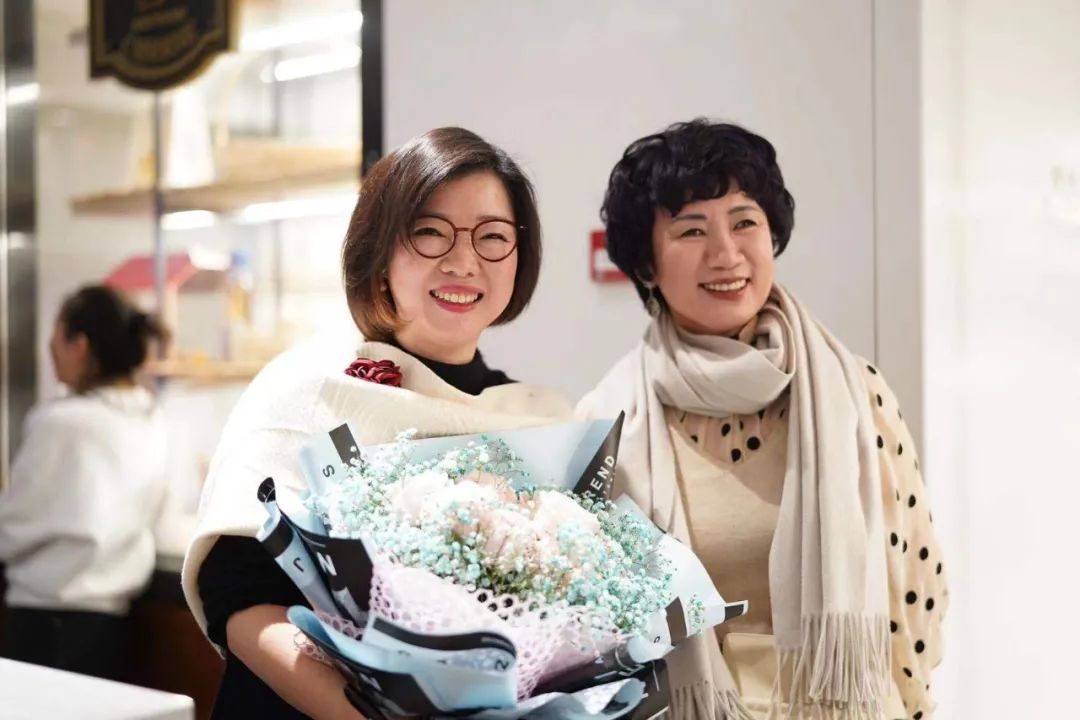 现场休闲区蓝鸢梦想 - Www.slyday.coM 现场休闲区蓝鸢梦想 - Www.slyday.coM