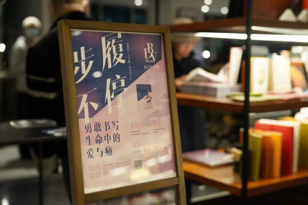 现场休闲区蓝鸢梦想 - Www.slyday.coM 现场休闲区蓝鸢梦想 - Www.slyday.coM