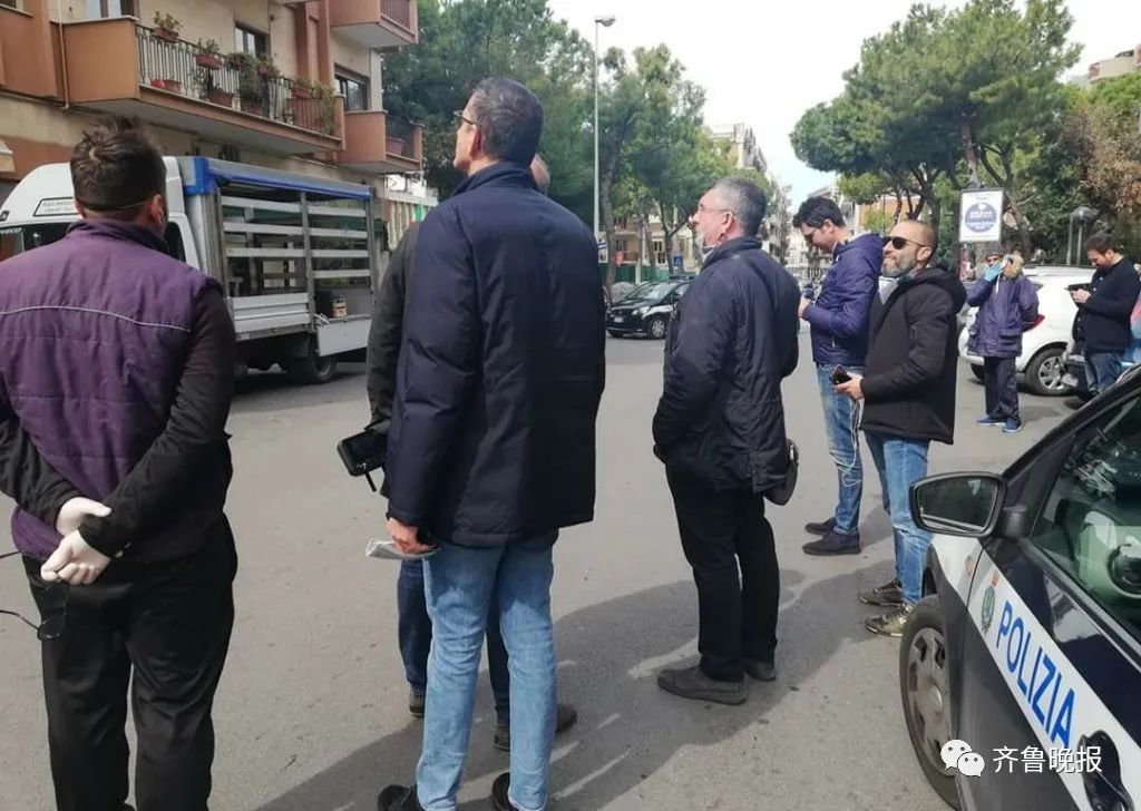 意大利华人在阳台晒腌制鸡翅 被人当成蝙蝠举报