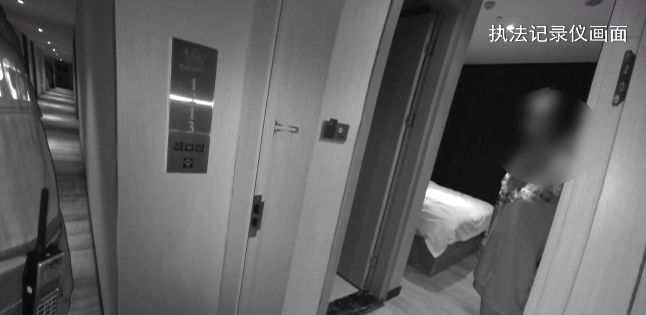 网络女主播直播轻生过程?!贵阳民警通过大数据紧急搜寻,让人吃惊的是……休闲区蓝鸢梦想 - Www.slyday.coM 网络女主播直播轻生过程?!贵阳民警通过大数据紧急搜寻,让人吃惊的是……休闲区蓝鸢梦想 - Www.slyday.coM