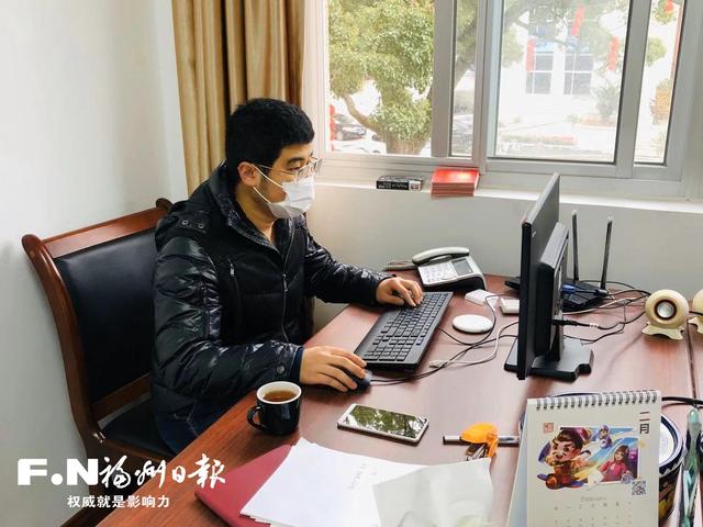 福清市施点睛:单位的宣传行家 妻子的暖心大厨