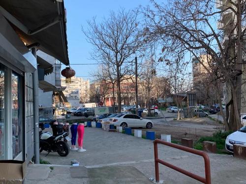 萨洛尼卡华人批发区街景。(《欧洲时报》/方卫民 摄)